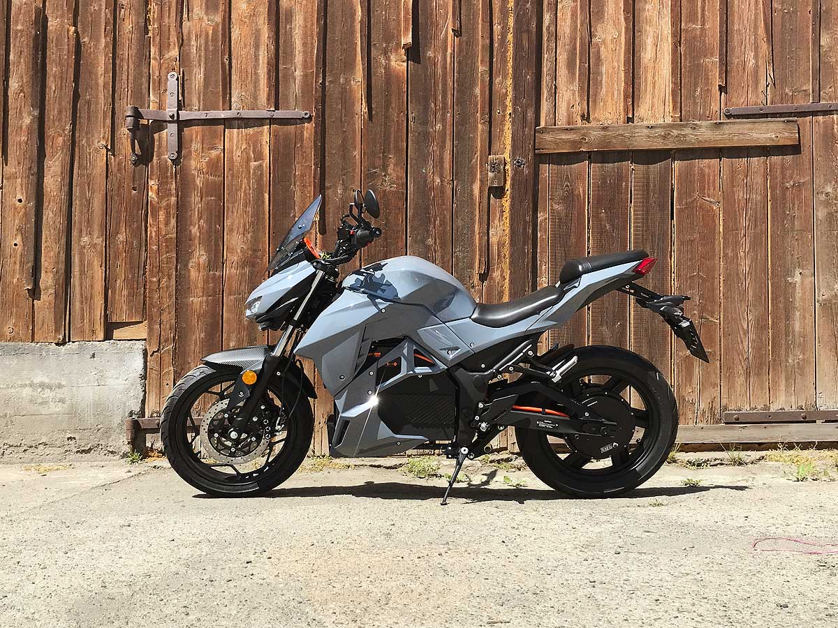 electric motorcycle sales in Prague