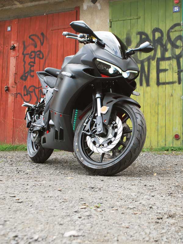 electric motorcycle seller in Czech