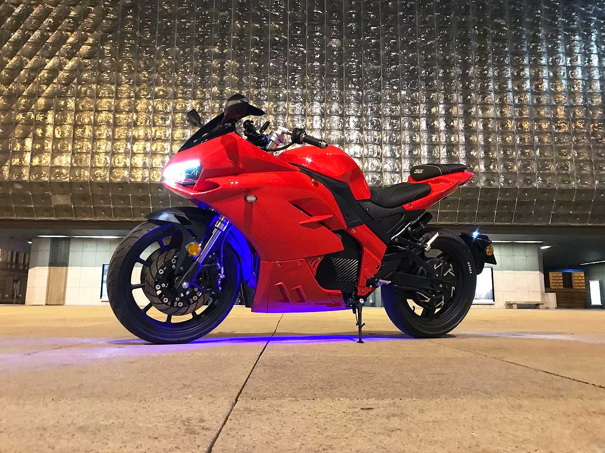 electric motorcycle sales in Prague