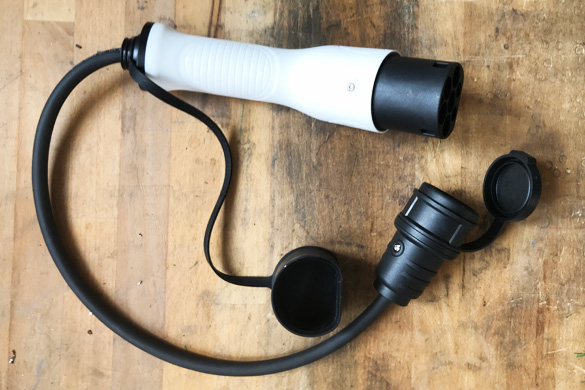 CLEVER CHARGING-Type 2 adapter Type 2 adapter